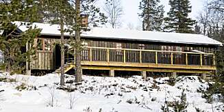FORLENGET HYTTE: Slik ble hytta etter at Hyttelivs arkitekt hadde tegnet forslag til tilbygg. FORLENGET HYTTE: Slik ble hytta etter at Hyttelivs arkitekt hadde tegnet forslag til tilbygg.