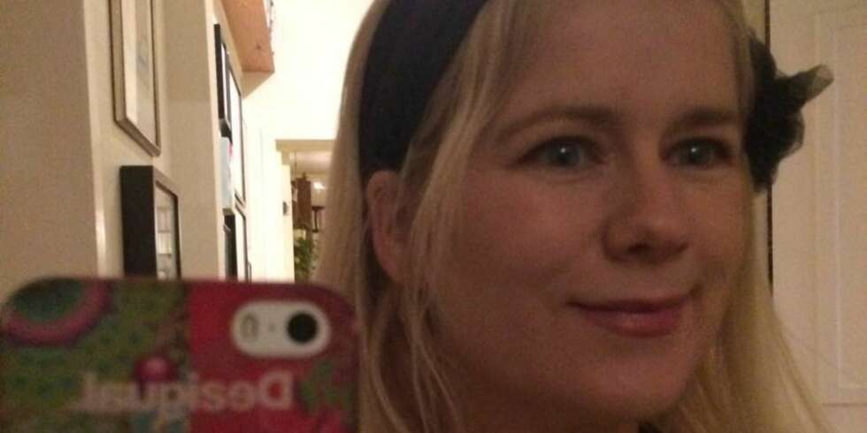 LILLE SPEIL: Takket være fem minutter foran speilet hver dag har Tonje fått det bedre med seg selv. LILLE SPEIL: Takket være fem minutter foran speilet hver dag har Tonje fått det bedre med seg selv.