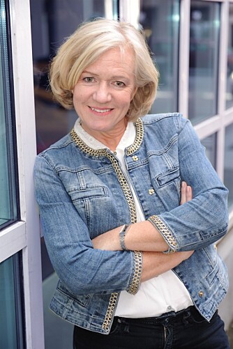 HOPPET I DET: Siri Skyttemyr valgte til slutt å "hoppe i det", og klarer i dag å tale foran stor forsamling igjen. FOTO: Marianne Otterdahl Jensen. HOPPET I DET: Siri Skyttemyr valgte til slutt å "hoppe i det", og klarer i dag å tale foran stor forsamling igjen. FOTO: Marianne Otterdahl Jensen.