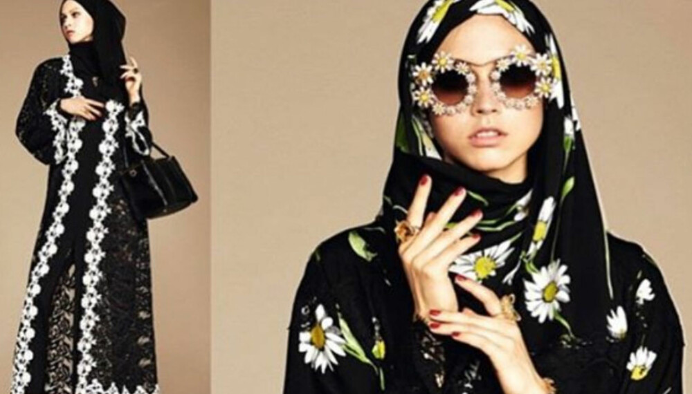 BLOMSTER OG BLONDER: Motedesigneren får skryt fra Laial Janet Ayoub for å ikke bare ha helsvarte plagg. BLOMSTER OG BLONDER: Motedesigneren får skryt fra Laial Janet Ayoub for å ikke bare ha helsvarte plagg.