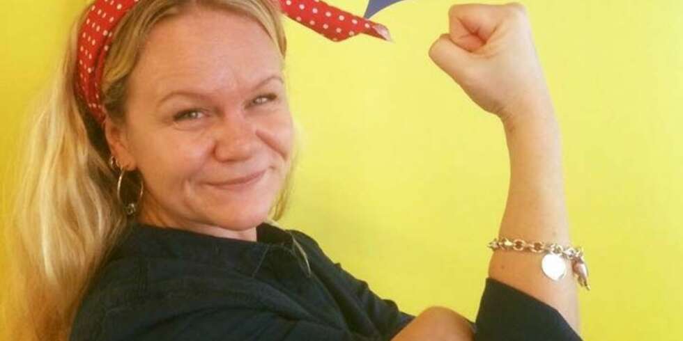 KVINNEDAGEN: Ingvild nektet å la seg tute på - på kvinnedagen og alt. Bildet er tatt hos oss i Kvinneguiden på Kvinnedagen i fjor. KVINNEDAGEN: Ingvild nektet å la seg tute på - på kvinnedagen og alt. Bildet er tatt hos oss i Kvinneguiden på Kvinnedagen i fjor.