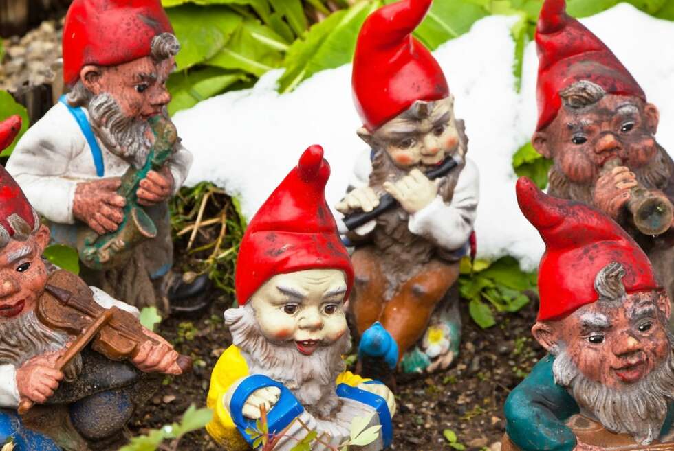 TILSYNELATENDE USKYLDIGE: Selv om du har du hagen full av slike nisser, er det ikke sikkert naboen synes de er like pene å se på. TILSYNELATENDE USKYLDIGE: Selv om du har du hagen full av slike nisser, er det ikke sikkert naboen synes de er like pene å se på.
