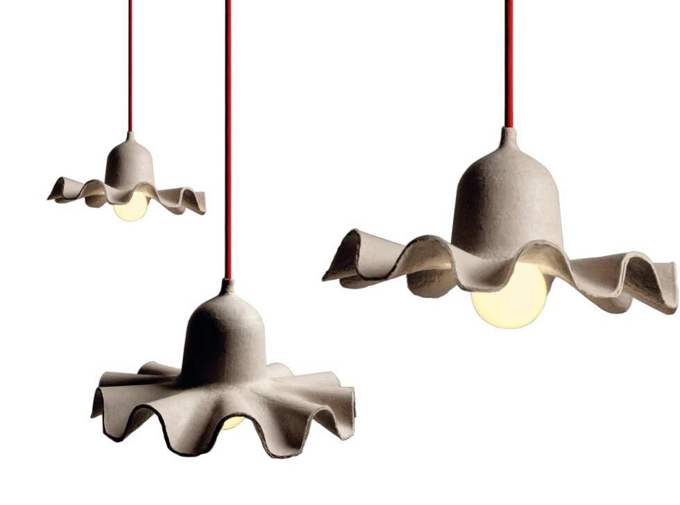 MATERIALE I TIDEN: Papir er et materiale vi vil se mye av fremover. Disse lampene er fra Designtorget. MATERIALE I TIDEN: Papir er et materiale vi vil se mye av fremover. Disse lampene er fra Designtorget.