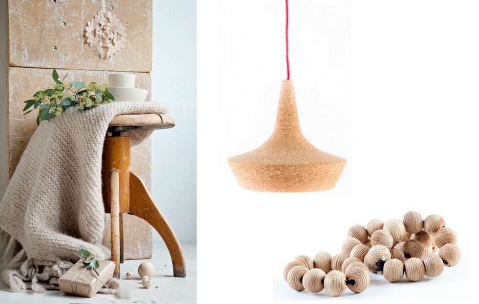 NATUR. Unika trekrakk, kr 898, og ullteppe, kr 1998, begge fra Zanz. Korklampe fra Seletti Volta, kr 3290, Milla Boutique. Serviettringer med trekuler, kr 69, Zanz. NATUR. Unika trekrakk, kr 898, og ullteppe, kr 1998, begge fra Zanz. Korklampe fra Seletti Volta, kr 3290, Milla Boutique. Serviettringer med trekuler, kr 69, Zanz.