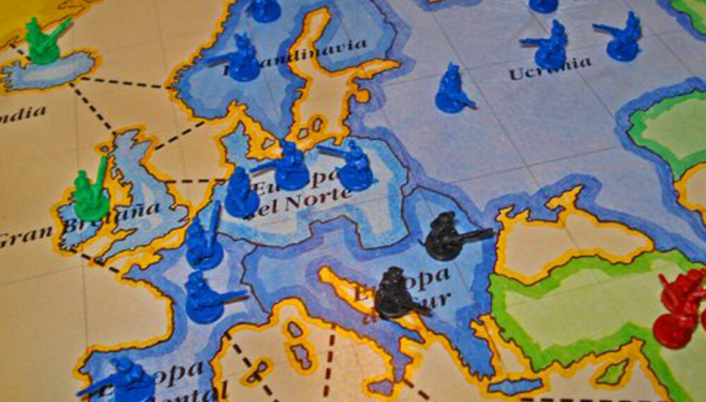 RISK: Kan du reglene i det populære brettspillet risk? RISK: Kan du reglene i det populære brettspillet risk?