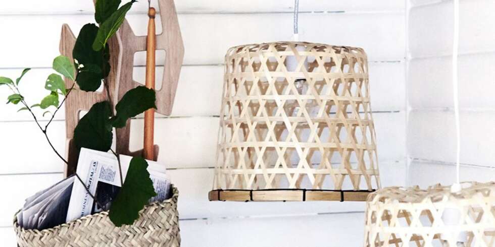 NATURLIG: Taklampen er laget med utgangspunkt i Höydare kurv, kr 99, fra Ikea. FOTO: IstockImages NATURLIG: Taklampen er laget med utgangspunkt i Höydare kurv, kr 99, fra Ikea. FOTO: IstockImages