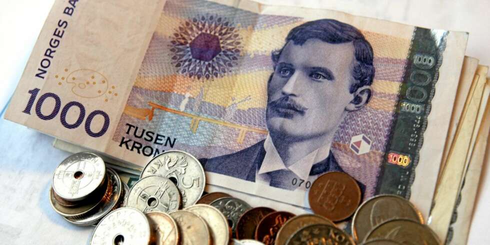 USIKKERT: Hva sparer man mest penger på? Nedenfor får du tipsene. Bør du binde eller la renten være flytende? USIKKERT: Hva sparer man mest penger på? Nedenfor får du tipsene. Bør du binde eller la renten være flytende?