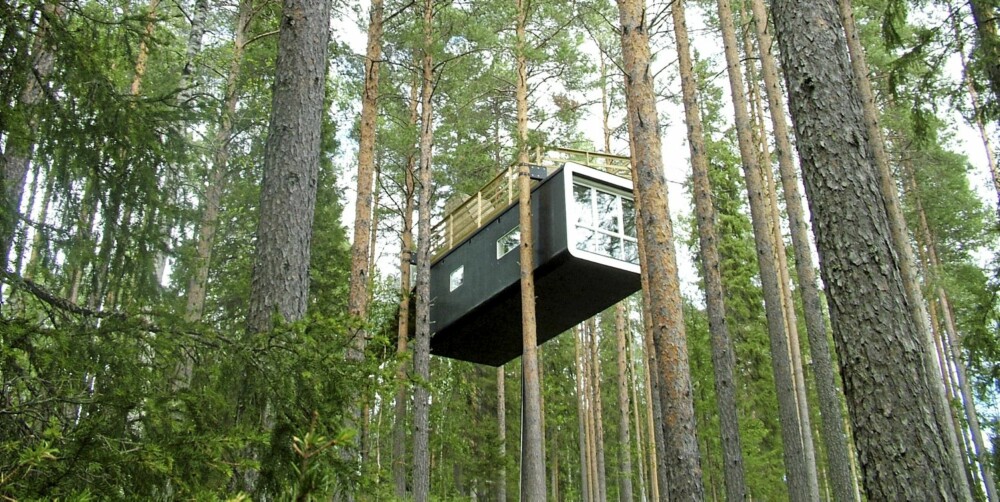 THE CABINE: Av arkitektene Cyrén & Cyrén. The Cabine minner litt om en ukonvensjonell kapsel eller hytte. THE CABINE: Av arkitektene Cyrén & Cyrén. The Cabine minner litt om en ukonvensjonell kapsel eller hytte.