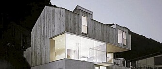 HELVED: Dette arkitektegente heltrehuset ligger sør i Østerrike. HELVED: Dette arkitektegente heltrehuset ligger sør i Østerrike.