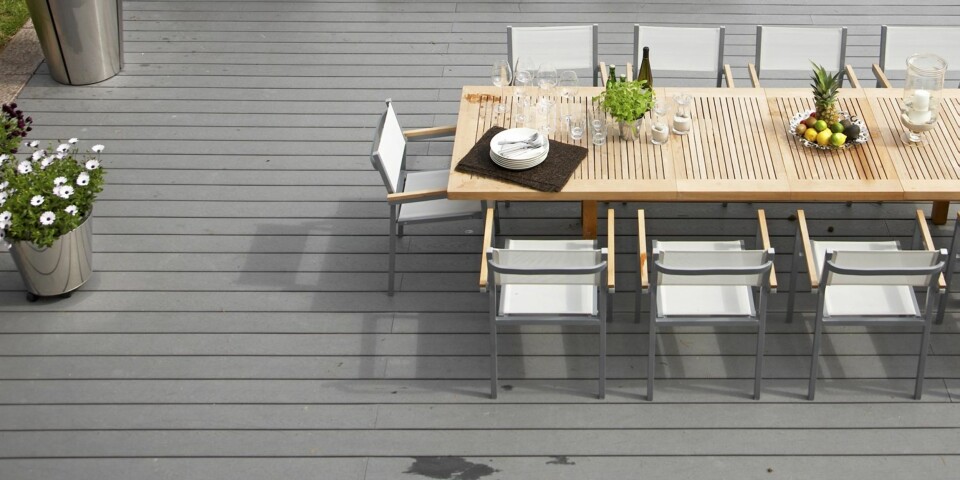 VEDLIKEHOLDSFRIE TERRASSEBORD: I et hav av varianter finner vi blant annet kompositt terrassebord, termotre, kebony og ubehandlet tre. VEDLIKEHOLDSFRIE TERRASSEBORD: I et hav av varianter finner vi blant annet kompositt terrassebord, termotre, kebony og ubehandlet tre.