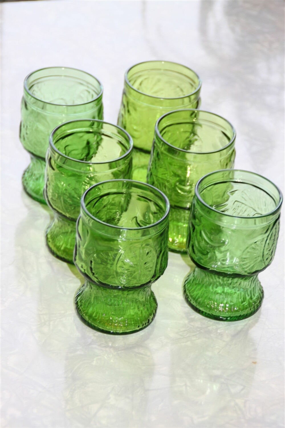 DRINK UP: Grønne glass til ute-pilsen vi snart er klar for. Ja, takk. DRINK UP: Grønne glass til ute-pilsen vi snart er klar for. Ja, takk.