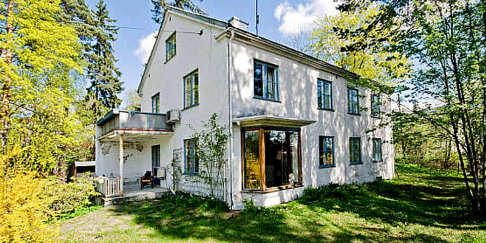 3 MILL. OVER TAKST: Dette huset på Høvik i Bærum gikk 3 millioner over takst. 3 MILL. OVER TAKST: Dette huset på Høvik i Bærum gikk 3 millioner over takst.