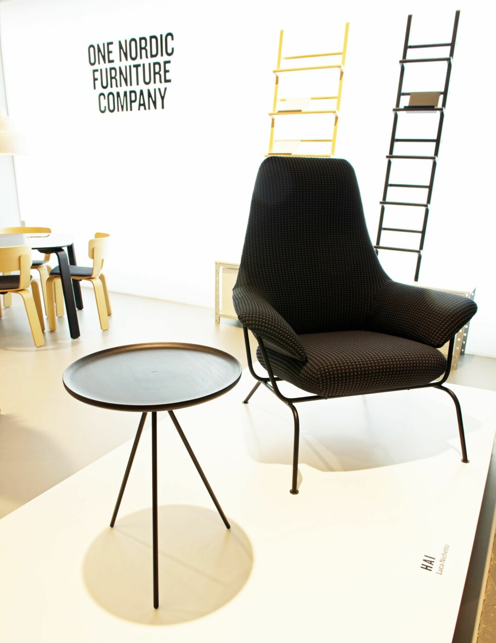 FERSK OG LOVENDE: Bordet Key og stolen Hai er vitner om at nyetablerte One Nordic Furniture Company kan komme til å bli en ledende produsent. FERSK OG LOVENDE: Bordet Key og stolen Hai er vitner om at nyetablerte One Nordic Furniture Company kan komme til å bli en ledende produsent.