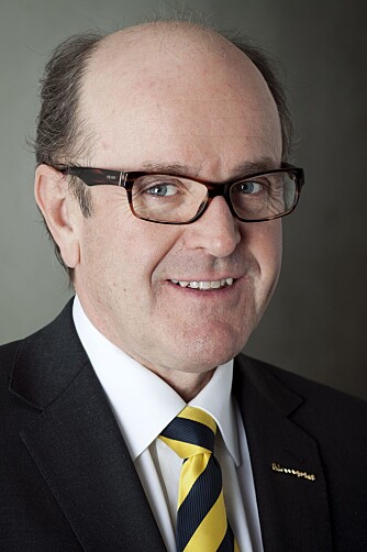 Auksjonarius Knut Forsberg ved Blomqvist Kunsthandel. Auksjonarius Knut Forsberg ved Blomqvist Kunsthandel.