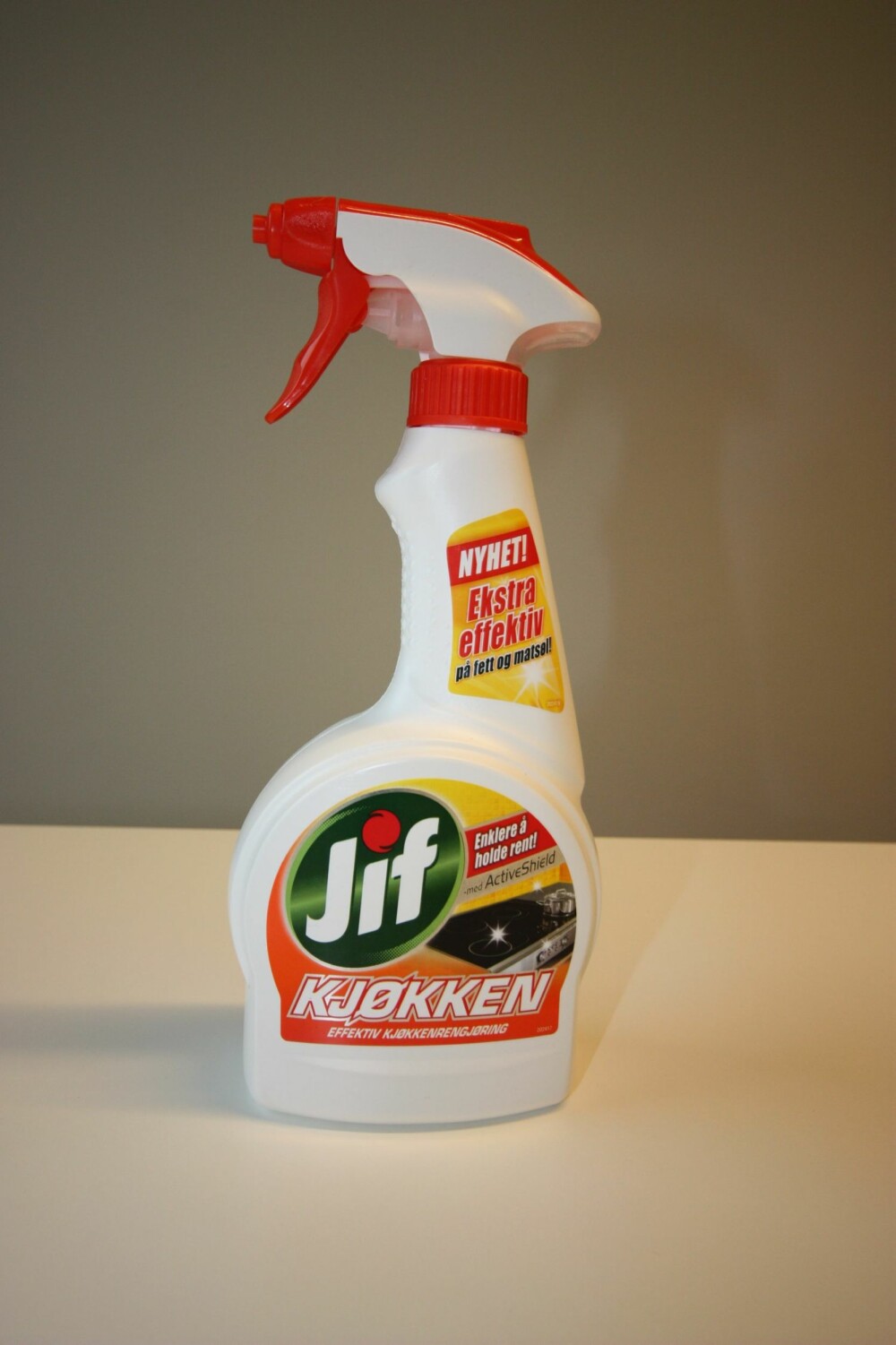JIF KJØKKEN: Må ikke brukes på messing eller kobber. JIF KJØKKEN: Må ikke brukes på messing eller kobber.
