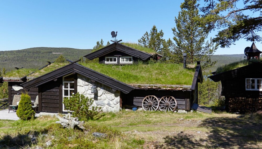 DRØMMEN: Tenk at dette paradiset begynte som en campinghytte! Den ble flyttet fra Berkåk til et nytt liv på Os i 1985. DRØMMEN: Tenk at dette paradiset begynte som en campinghytte! Den ble flyttet fra Berkåk til et nytt liv på Os i 1985.