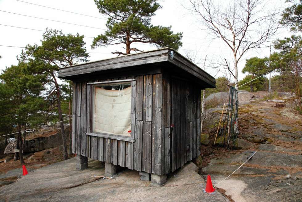 BLE REVET: Uteboden ble erstattes med et nyskapende anneks. Størrelsen ble anslått til 12-15 kvadratmeter. BLE REVET: Uteboden ble erstattes med et nyskapende anneks. Størrelsen ble anslått til 12-15 kvadratmeter.