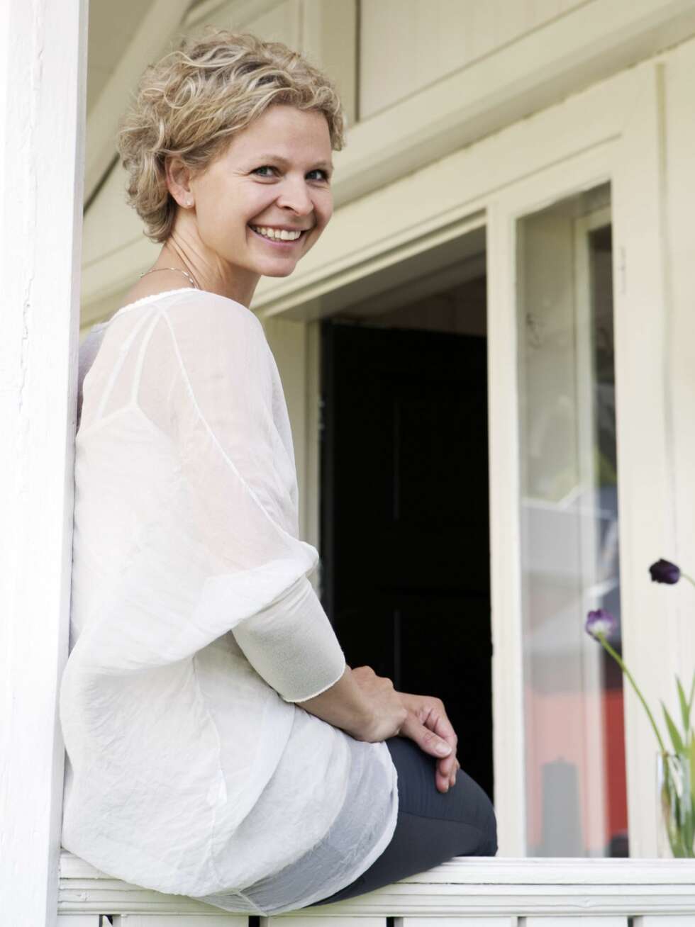 FUNNET GULL: Cathrine er utdannet innen matvitenskap, men har truffet en sterk interiørtrend, og lever nå av å lage vakre stubber. Styling: Kirsten Visdal. FUNNET GULL: Cathrine er utdannet innen matvitenskap, men har truffet en sterk interiørtrend, og lever nå av å lage vakre stubber. Styling: Kirsten Visdal.