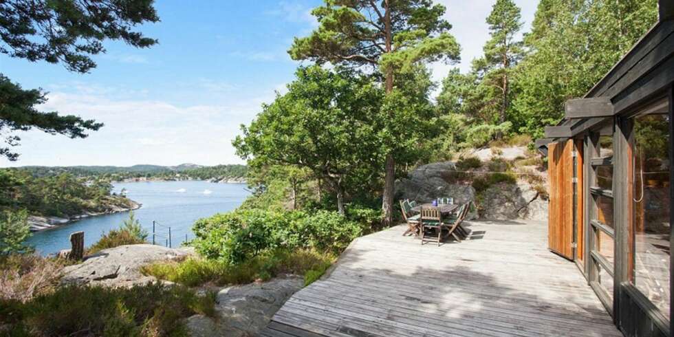 RIKTIG POSTNUMMER TIL SALGS: Bildet viser en hytte på Brekkestø med postnummer 4780 som er til salgs. Snittprisantydningen for hytter i dette området er på 8,2 millioner kroner hittil i år. RIKTIG POSTNUMMER TIL SALGS: Bildet viser en hytte på Brekkestø med postnummer 4780 som er til salgs. Snittprisantydningen for hytter i dette området er på 8,2 millioner kroner hittil i år.