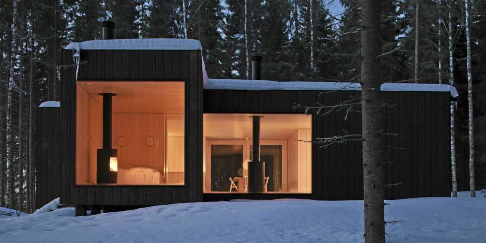 BÆREKRAFTIG OG KUL ARKTEKTUR: Four-cornered villa ved Virrat i Finland er tegnet av Avanto Architects ved arkitektene Ville Hara og Anu Puustinen. BÆREKRAFTIG OG KUL ARKTEKTUR: Four-cornered villa ved Virrat i Finland er tegnet av Avanto Architects ved arkitektene Ville Hara og Anu Puustinen.