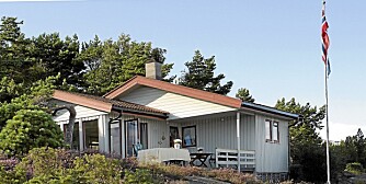 SOMMERHYTTE: Hytta på Kråkerøy har fått et mer sommerlig preg etter at den ble pusset opp innvendig. SOMMERHYTTE: Hytta på Kråkerøy har fått et mer sommerlig preg etter at den ble pusset opp innvendig.