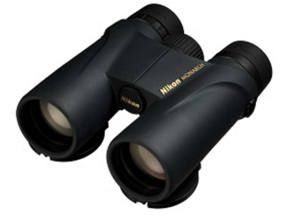 PREMIE: Monarch Kikkert DCF WP 10x42, verdi kr 3990. Stor øyeavstand gir klart synsfelt selv for brillebrukere. Duggfri og vanntett. PREMIE: Monarch Kikkert DCF WP 10x42, verdi kr 3990. Stor øyeavstand gir klart synsfelt selv for brillebrukere. Duggfri og vanntett.