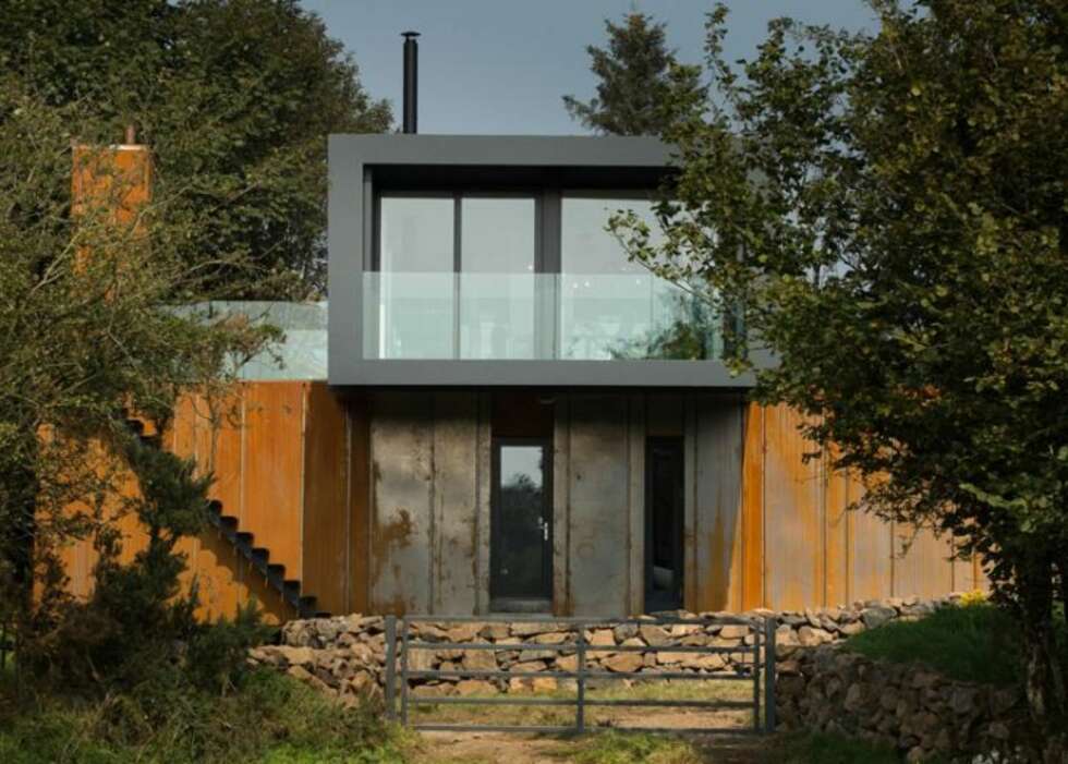 UTSUIKT: Å få en andre etasje på huset var et must - selv om den ikke ble helt som planlagt. FOTO: Aidan Monaghan UTSUIKT: Å få en andre etasje på huset var et must - selv om den ikke ble helt som planlagt. FOTO: Aidan Monaghan