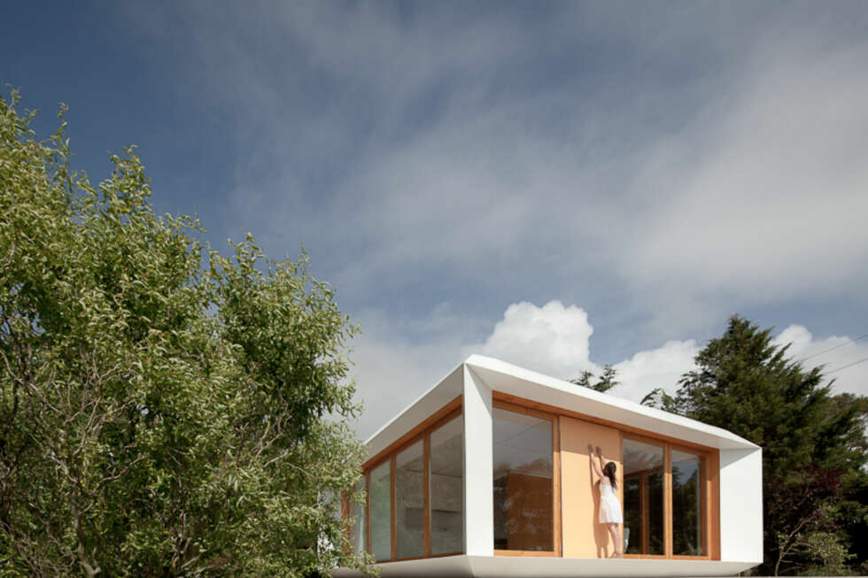 NATUREN INN: Det er lett å utnytte en tomt med flott utsikt med dette smarte mini-huset. NATUREN INN: Det er lett å utnytte en tomt med flott utsikt med dette smarte mini-huset.