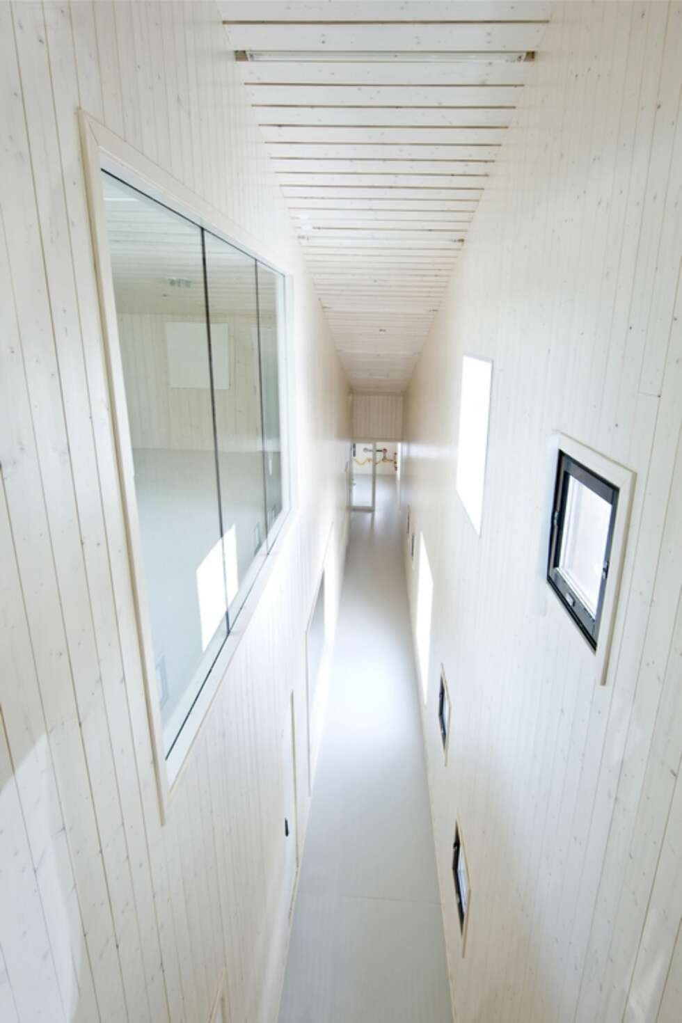 LYS: Å fylle rommene med dagslys var en prioritet for arkitektene. LYS: Å fylle rommene med dagslys var en prioritet for arkitektene.