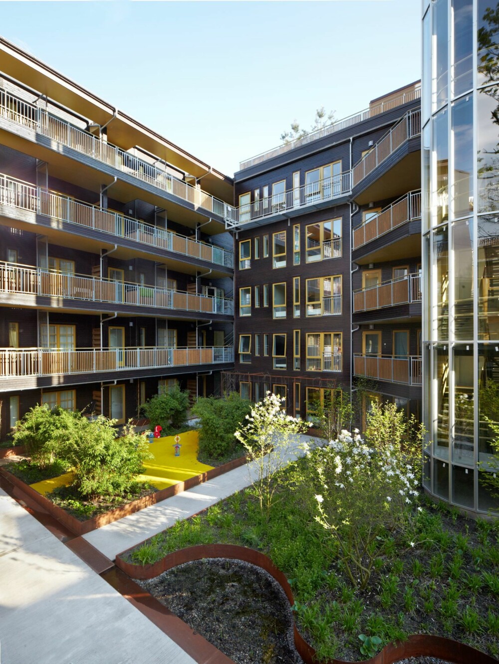 Vakkert bygg: Arkitekter er Futhark arkitekter AS. Landskapsarkitekter: Dronninga landskap AS og oppdragsgiver SEFF Holding AS. Prosjektets navn: Christian Krohgs gate 39-41 Vakkert bygg: Arkitekter er Futhark arkitekter AS. Landskapsarkitekter: Dronninga landskap AS og oppdragsgiver SEFF Holding AS. Prosjektets navn: Christian Krohgs gate 39-41