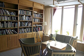 FJELLSPORT I HYLLENE: Den gjenoppbyggete tindesportbiblioteket har mange godbiter å by på. FJELLSPORT I HYLLENE: Den gjenoppbyggete tindesportbiblioteket har mange godbiter å by på.