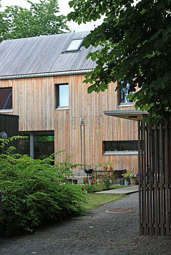 EN LITEN OASE: Huset ligger innerst i en gammel villahage på Skøyen. EN LITEN OASE: Huset ligger innerst i en gammel villahage på Skøyen.