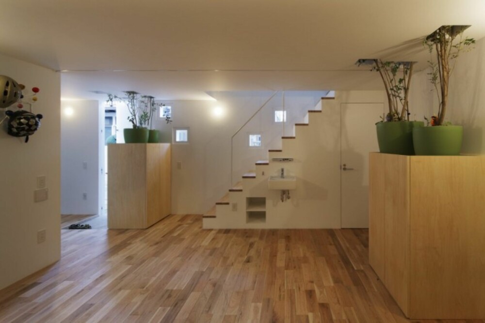 STRAMT: Interiøret i Room Room House er holdt i naturtoner og hvitt. STRAMT: Interiøret i Room Room House er holdt i naturtoner og hvitt.