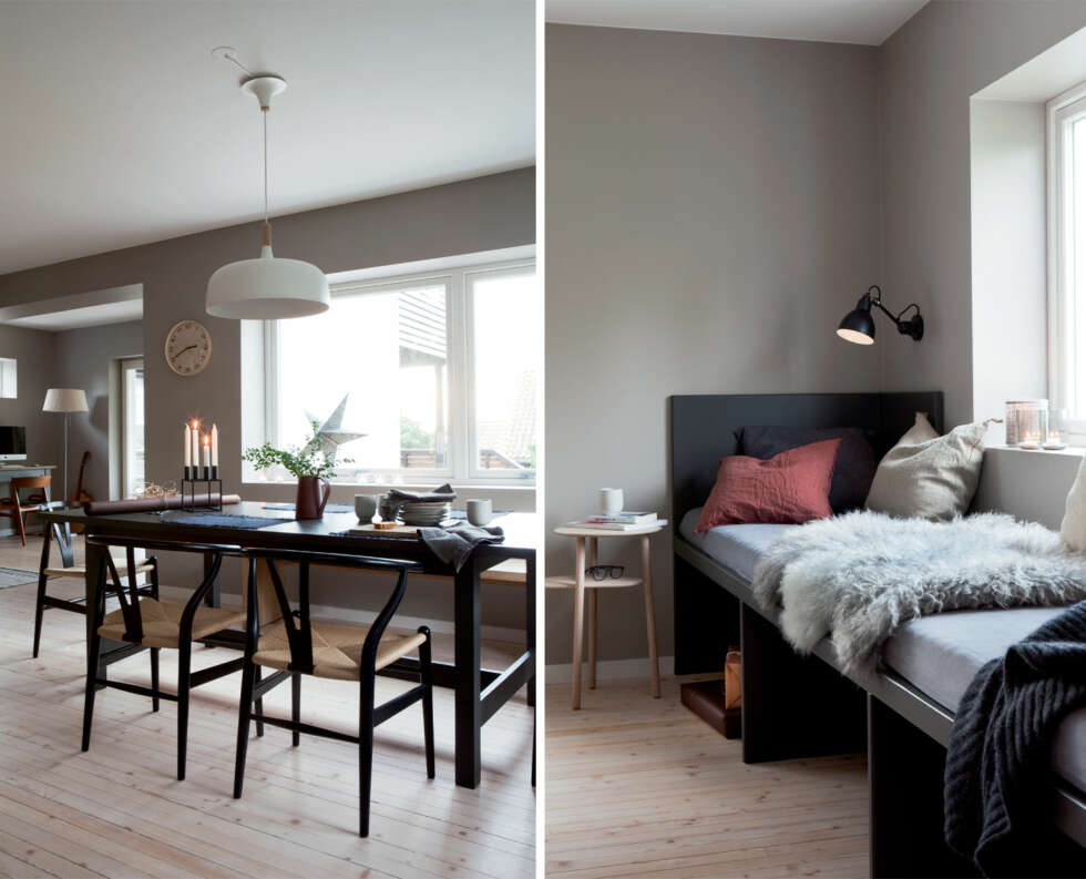 ADVENTSTID: 1. Gulvene i huset er originale, de er slipt og satt inn med hvitpigmentert voks. Bordet er fra Ikea, Y-stolene er kjøpt på A. Huseby & Co, og vegguret er kjøpt i London.
2. Benken ble malt i samme farge som spisebordet og en bokhylle. Under benken er det oppbevaringsplass. Vegglampen er fra Lampe Gras, saueskinnet er fra Bolina og linputene er fra Norrgavel. Det lille sidebordet er fra Stokke Austad. ADVENTSTID: 1. Gulvene i huset er originale, de er slipt og satt inn med hvitpigmentert voks. Bordet er fra Ikea, Y-stolene er kjøpt på A. Huseby & Co, og vegguret er kjøpt i London.
2. Benken ble malt i samme farge som spisebordet og en bokhylle. Under benken er det oppbevaringsplass. Vegglampen er fra Lampe Gras, saueskinnet er fra Bolina og linputene er fra Norrgavel. Det lille sidebordet er fra Stokke Austad.