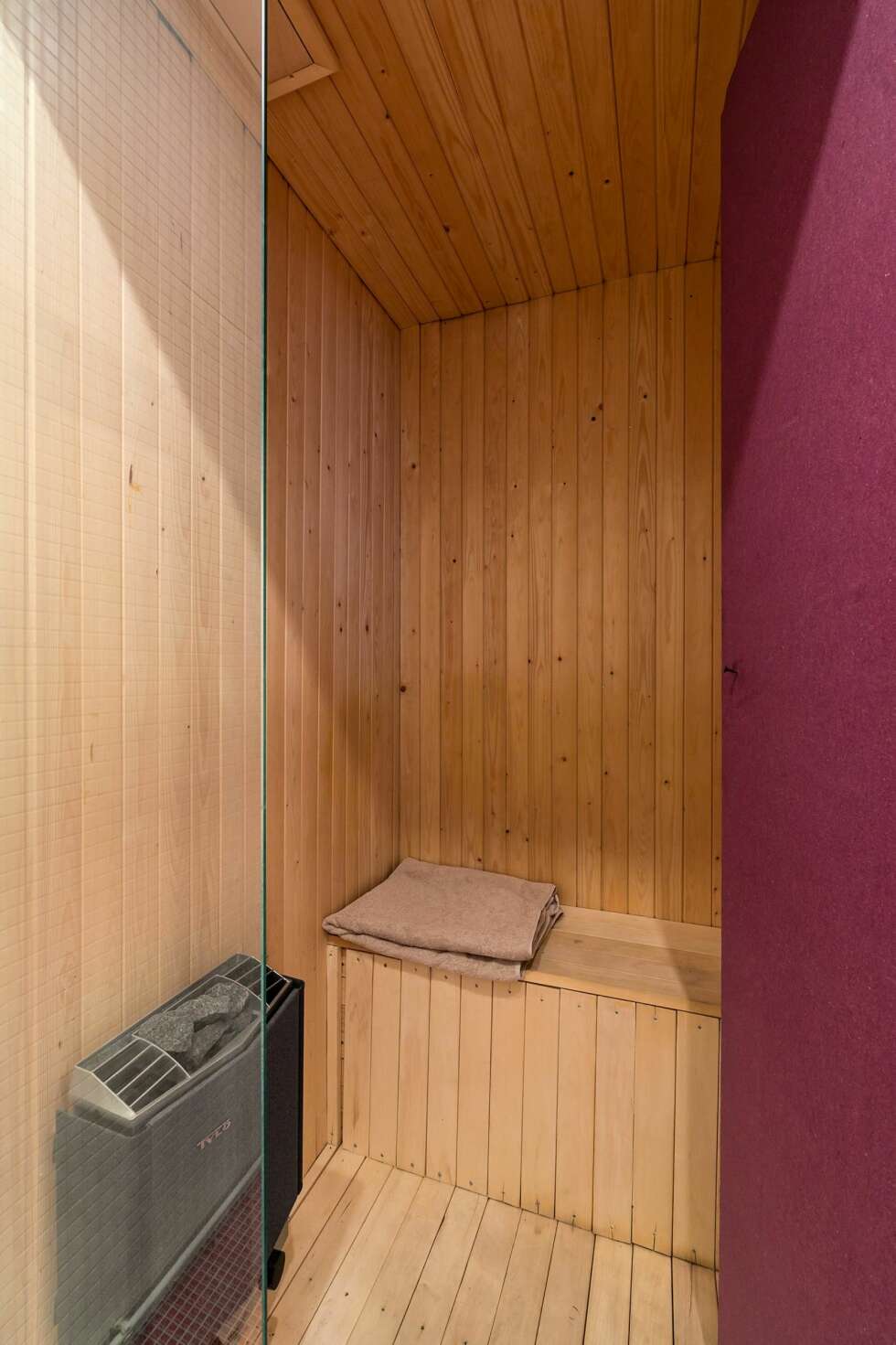 UTVIDET: Badet ble utvidet slik at det ble plass til en badstu. UTVIDET: Badet ble utvidet slik at det ble plass til en badstu.