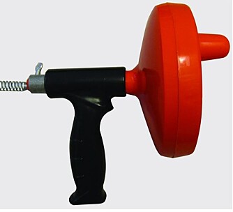 STAKEFJÆR: Denne kan brukes med drill eller håndkraft. STAKEFJÆR: Denne kan brukes med drill eller håndkraft.