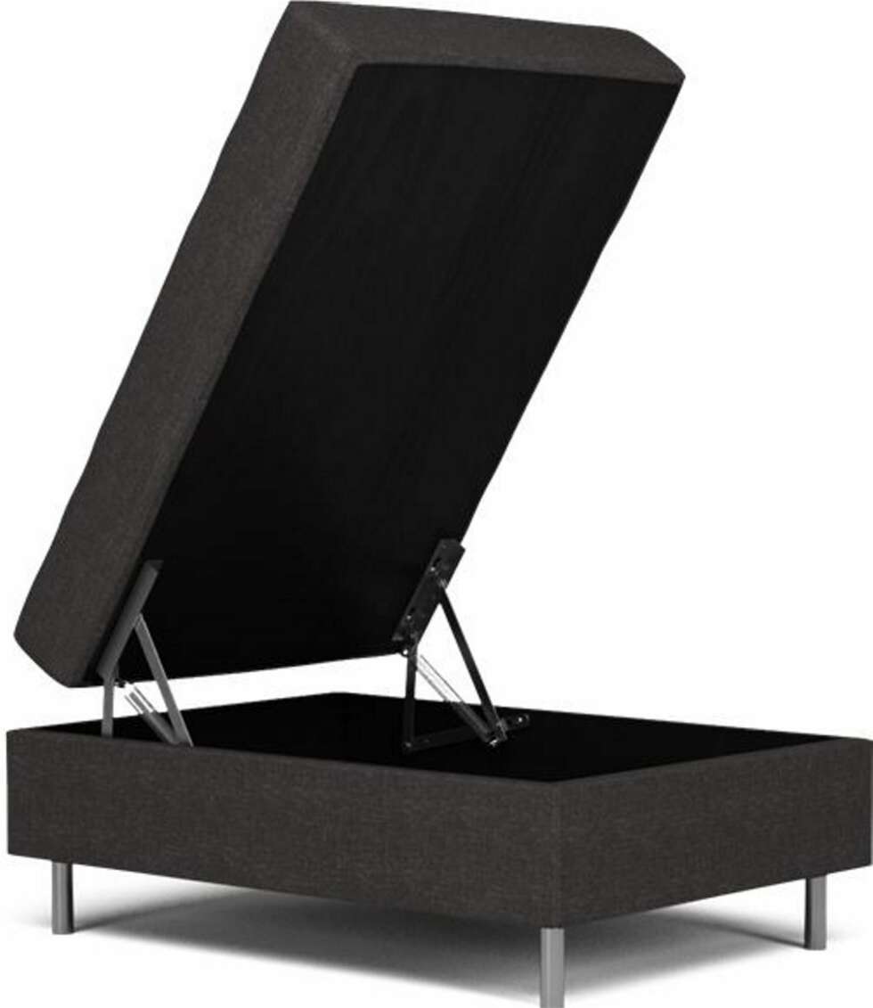 EKSTRA PLASS: Skandinavia puff fra Bolia, kr 3990. EKSTRA PLASS: Skandinavia puff fra Bolia, kr 3990.