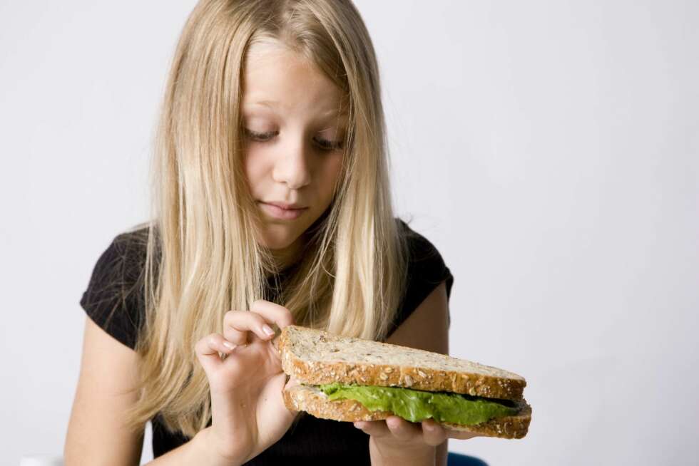 IKKE KUTT UT TING: Ekspertene mener du ikke bør kutte ut hele matgrupper, som for eksempel de som inneholder gluten. IKKE KUTT UT TING: Ekspertene mener du ikke bør kutte ut hele matgrupper, som for eksempel de som inneholder gluten.