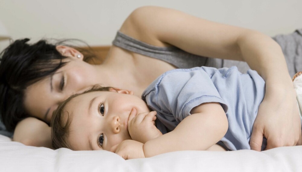 BESTEM SELV: Ikke la andre styre hvilke rutiner deres familie får. Hvis du vil sove med babyen din, er det helt greit. BESTEM SELV: Ikke la andre styre hvilke rutiner deres familie får. Hvis du vil sove med babyen din, er det helt greit.