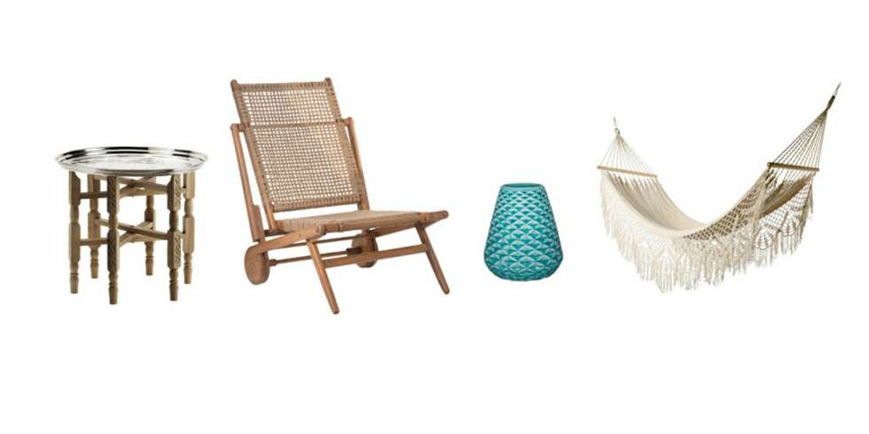 BOHEMSK STIL: Marokkansk brettbord, 66 x 48 cm, kr 1299, Tine K Home, Solstol i tre og jute, 45 x 81, x 52 cm, kr 2900, Madam Stoltz, Keramikkvase, ø 20 cm, 21,5 cm høy, kr 227, Broste Copenhagen, Hengekøye, 80 x 340 cm, kr 1799, sofiesvilla.no. BOHEMSK STIL: Marokkansk brettbord, 66 x 48 cm, kr 1299, Tine K Home, Solstol i tre og jute, 45 x 81, x 52 cm, kr 2900, Madam Stoltz, Keramikkvase, ø 20 cm, 21,5 cm høy, kr 227, Broste Copenhagen, Hengekøye, 80 x 340 cm, kr 1799, sofiesvilla.no.
