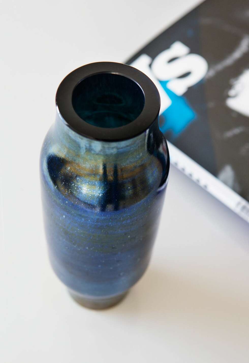 VASE: Vibeke har designet vasen Nobel. VASE: Vibeke har designet vasen Nobel.