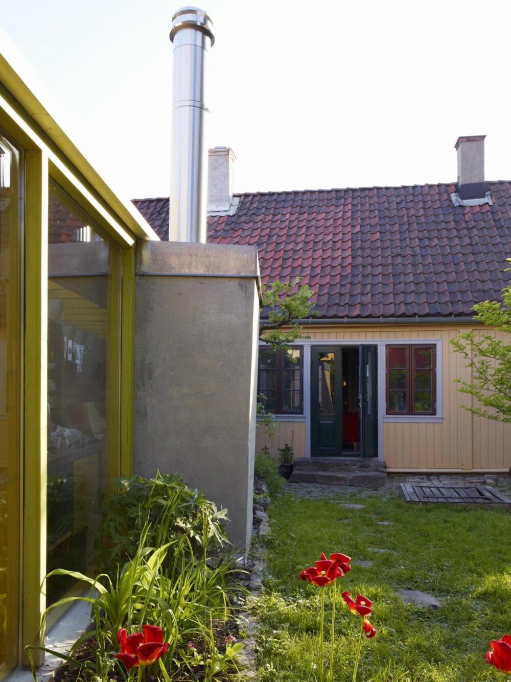 NYTT MØTER GAMMELT: Hovedhuset er pietetsfullt restaurert. Tilbygget er nytt. NYTT MØTER GAMMELT: Hovedhuset er pietetsfullt restaurert. Tilbygget er nytt.