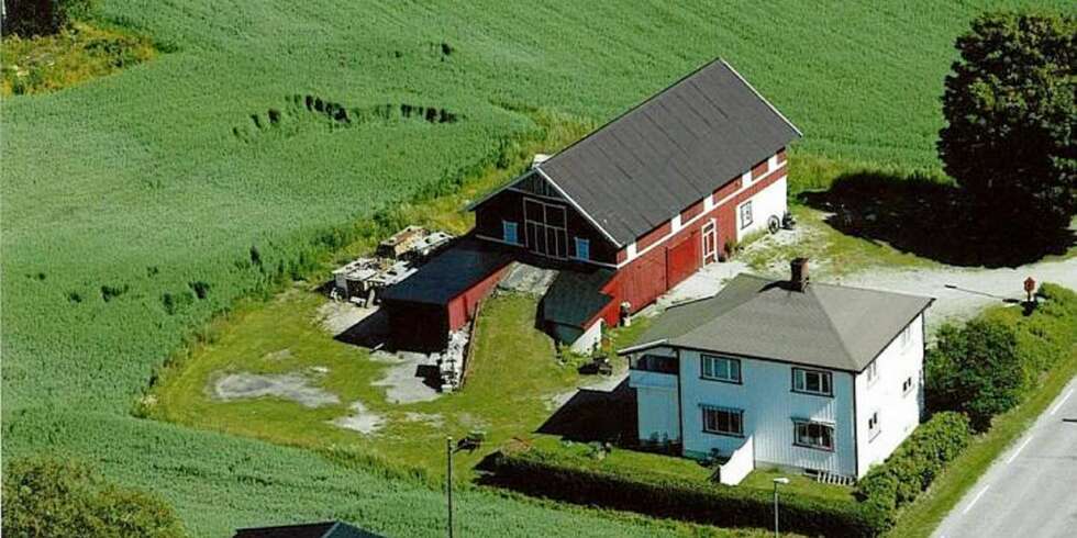 POPULÆRE BOLIGER: Dette småbruket på Notodden ligger ute til salgs på Finn.no. Primærrom 120 kvm. Prisantydning 2.300.000 kroner. POPULÆRE BOLIGER: Dette småbruket på Notodden ligger ute til salgs på Finn.no. Primærrom 120 kvm. Prisantydning 2.300.000 kroner.