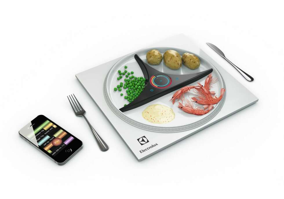 MUSIKKPLATE: Tallerkenen Smartplate tolker maten du spiser og oversetter den til rytmer og toner. Konseptet er ved den rumenske studenten Julian Caraulani MUSIKKPLATE: Tallerkenen Smartplate tolker maten du spiser og oversetter den til rytmer og toner. Konseptet er ved den rumenske studenten Julian Caraulani