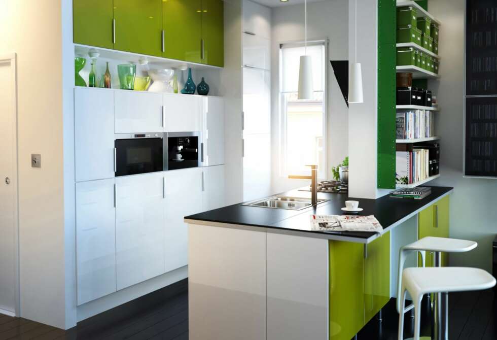 GRØNT: Faktum/abstrakt/rubrik kjøkken fra Ikea. Kr 27 500 (uten hvitevarer og belysning). GRØNT: Faktum/abstrakt/rubrik kjøkken fra Ikea. Kr 27 500 (uten hvitevarer og belysning).