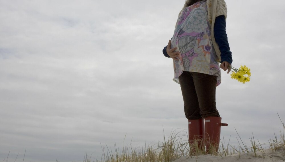 FORLATT: «Emilie» ble forlatt av barnefaren da hun var åtte måneder på vei. FORLATT: «Emilie» ble forlatt av barnefaren da hun var åtte måneder på vei.