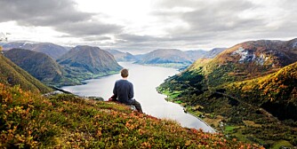 HJEMMEKJÆRE: Reisemessig vil nordmenn holde seg hjemme i år, og vil i økende grad være turister i eget land. HJEMMEKJÆRE: Reisemessig vil nordmenn holde seg hjemme i år, og vil i økende grad være turister i eget land.