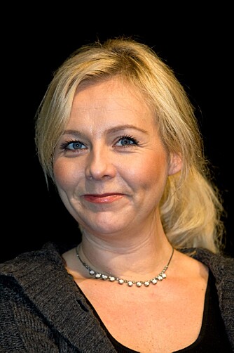 LINN SKÅBER: - Familien er en fin oppfinnelse, men jeg opptatt av viktigheten av en åpen familie LINN SKÅBER: - Familien er en fin oppfinnelse, men jeg opptatt av viktigheten av en åpen familie