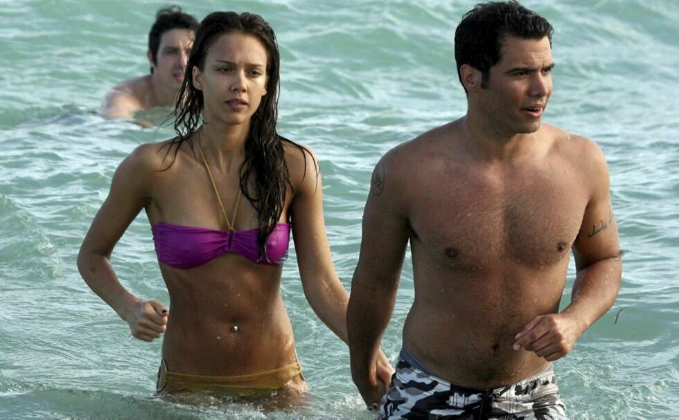 BIKINIKROPP: Jessica Alba var syltynn før hun ble gravid. Nå trives hun bedre med kroppen sin. BIKINIKROPP: Jessica Alba var syltynn før hun ble gravid. Nå trives hun bedre med kroppen sin.