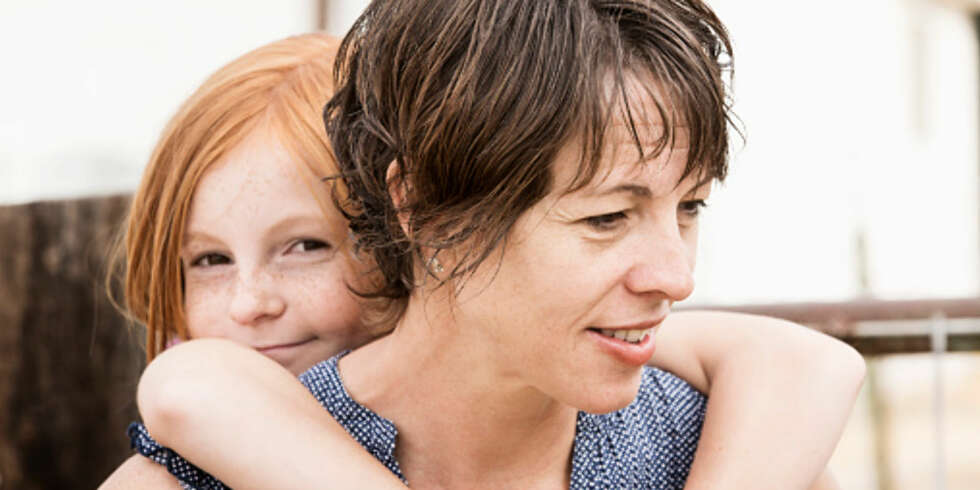 ENSLIG FORSØRGER: Det kan være tøft å være aleneforelder, men det finnes mange støtteordninger som skal gjøre det litt enklere økonomisk. ENSLIG FORSØRGER: Det kan være tøft å være aleneforelder, men det finnes mange støtteordninger som skal gjøre det litt enklere økonomisk.
